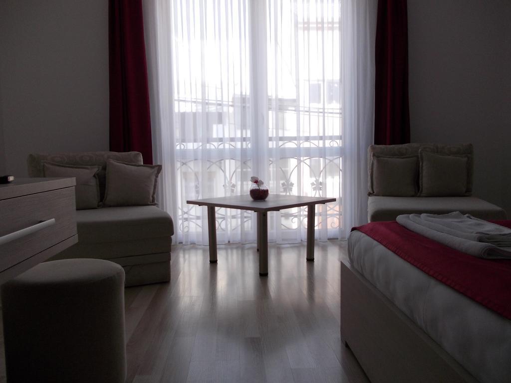 City Boutique Rooms Skopje Eksteriør billede