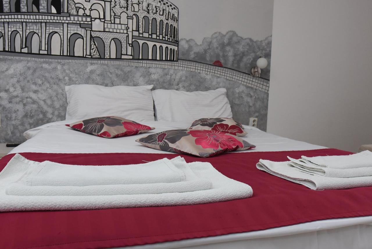 City Boutique Rooms Skopje Eksteriør billede