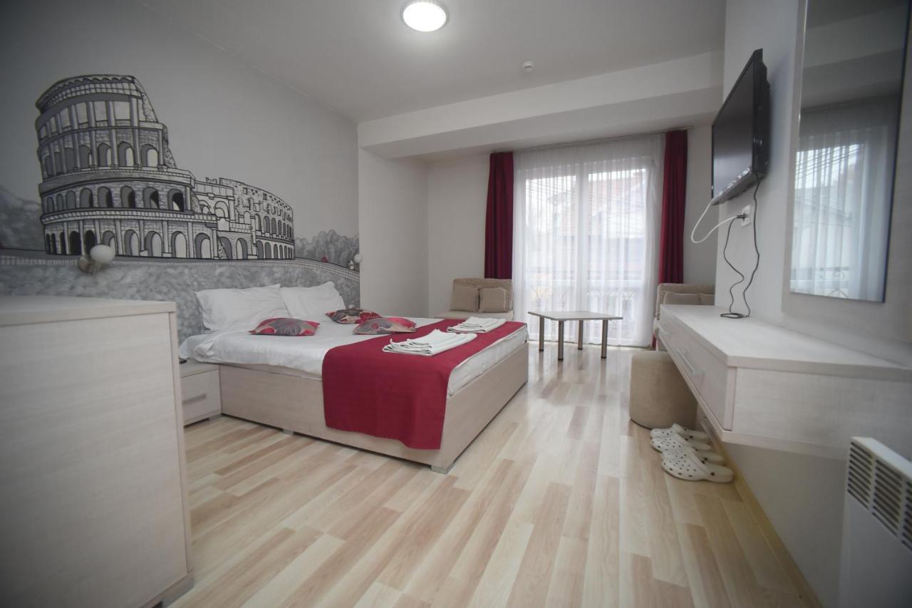 City Boutique Rooms Skopje Eksteriør billede